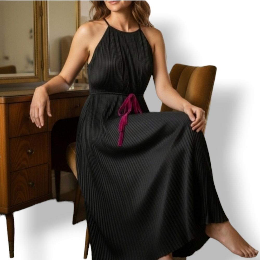 Vintage 60s Vanity Fair Micro Accordian Pleat Maxi Sleep Dress Size 34/Small